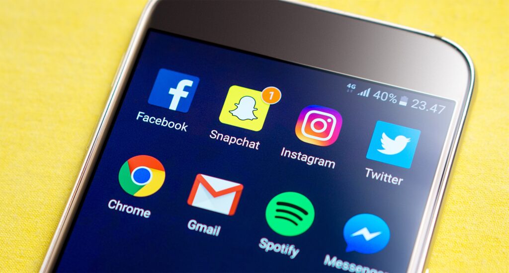The ABCs of Social Media Advertising: A Beginner's Guide 1 social media marketing